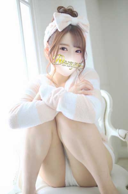 男爵 桃（もも）