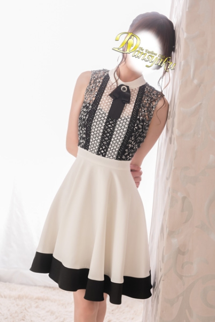 男爵 茉（まりか）